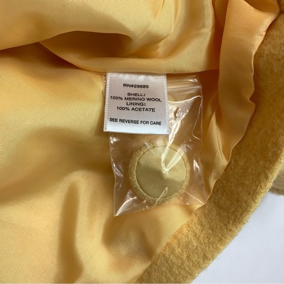 Pendleton Vintage Merino Boiled Wool Retro Yellow Jacket Size Small - Picture 4 of 6